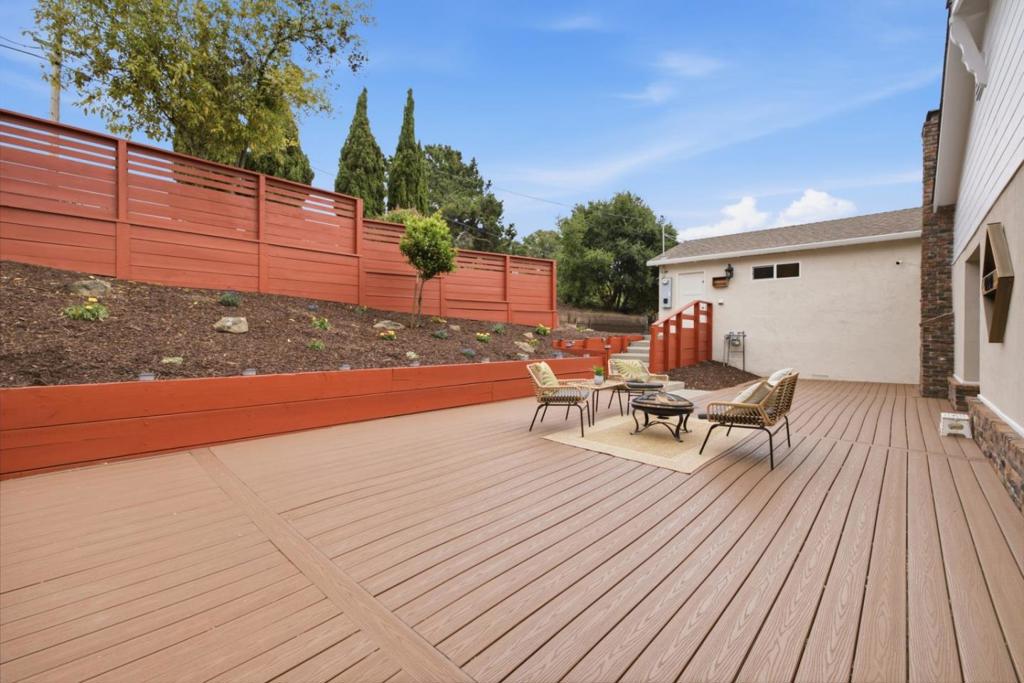 4100 Arbutus Court Property Photo 47