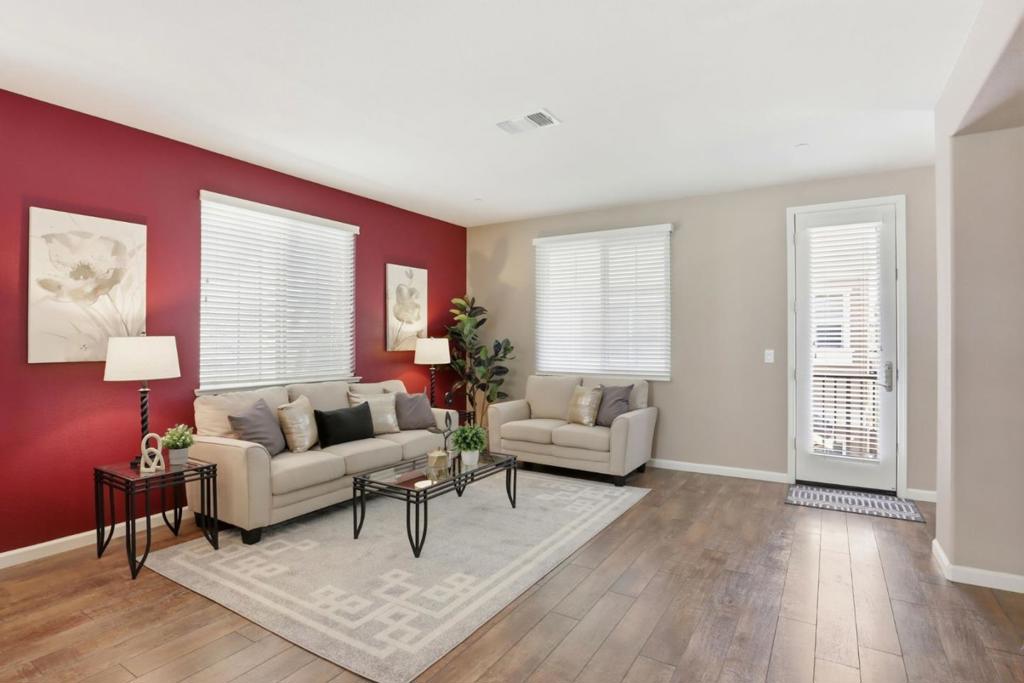 57 Regency Place Property Photo 2