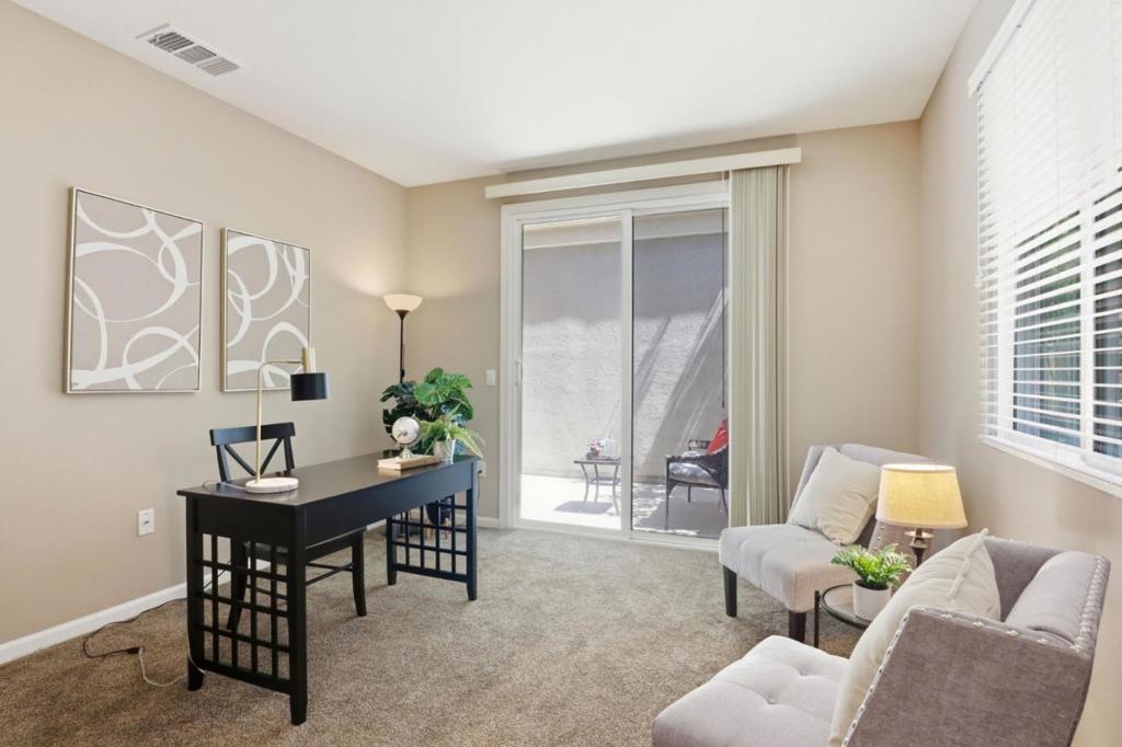 57 Regency Place Property Photo 10