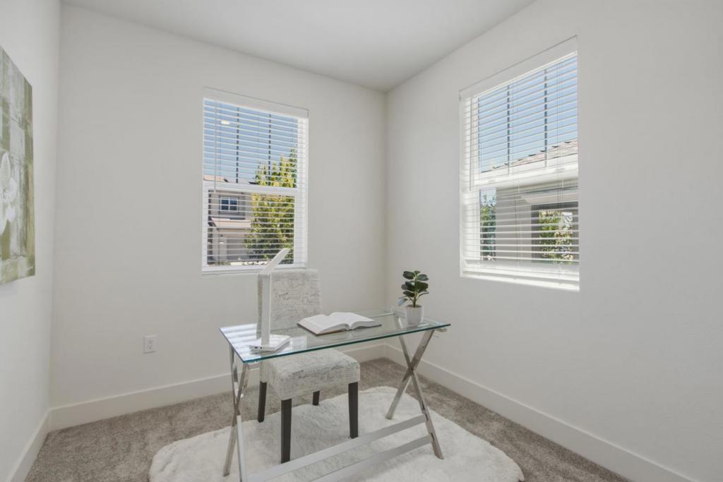 5955 Markham Drive Property Photo 15