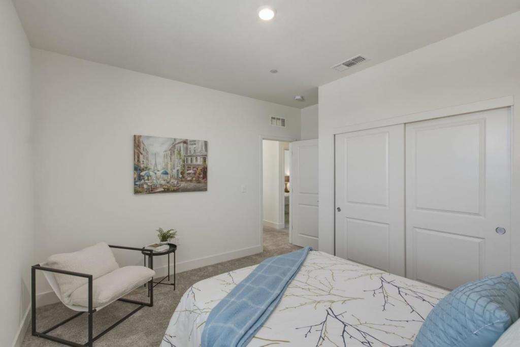 5955 Markham Drive Property Photo 20