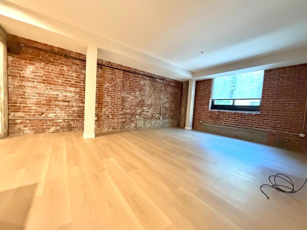 88 Bush Street 1101 Property Photo 25