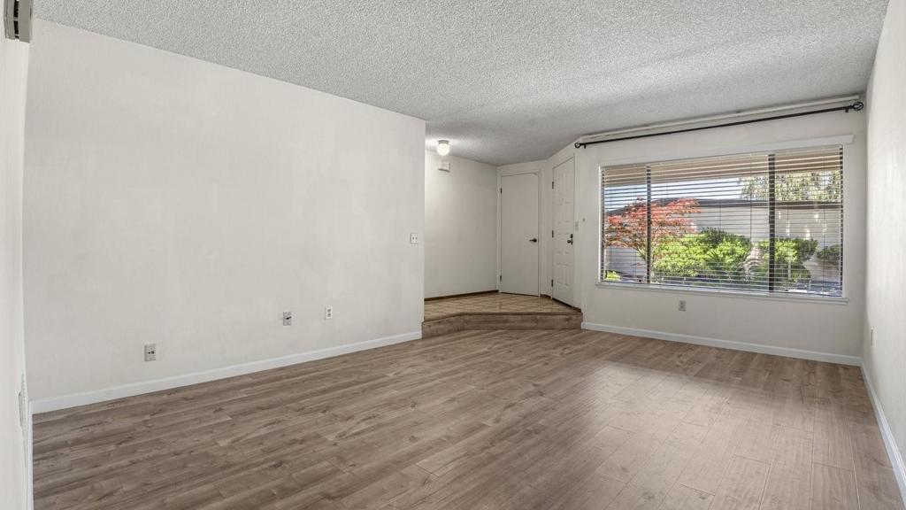 622 N Ahwanee Terrace Property Photo 1