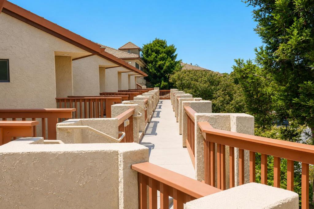 315 Seascape Resort Drive Property Photo 7
