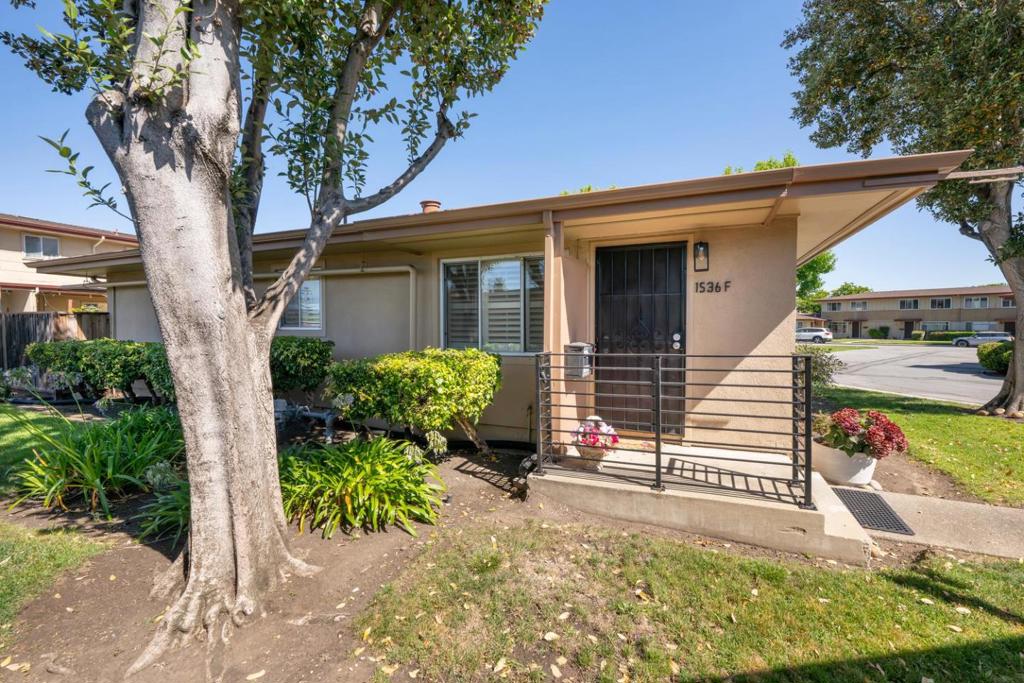 1536 Day Avenue F Property Photo 2