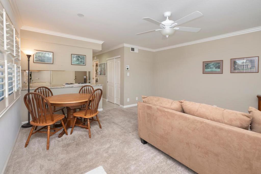 1536 Day Avenue F Property Photo 7