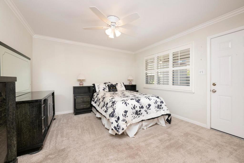 1536 Day Avenue F Property Photo 11