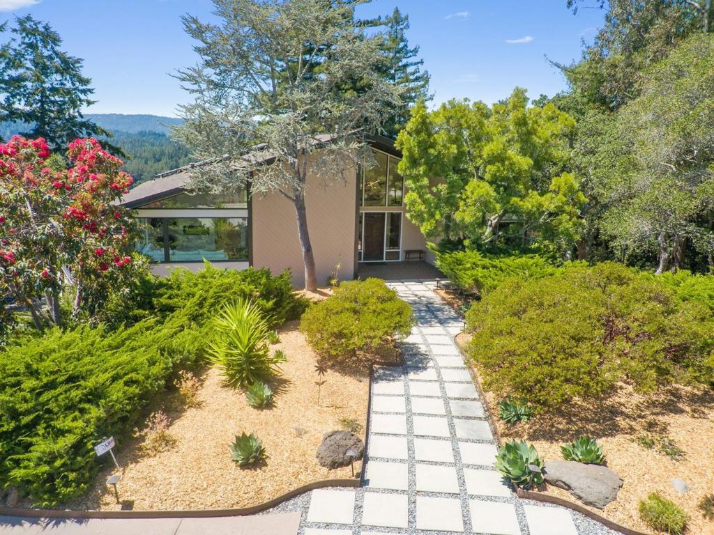 21 Kite Hill Road Property Photo 1