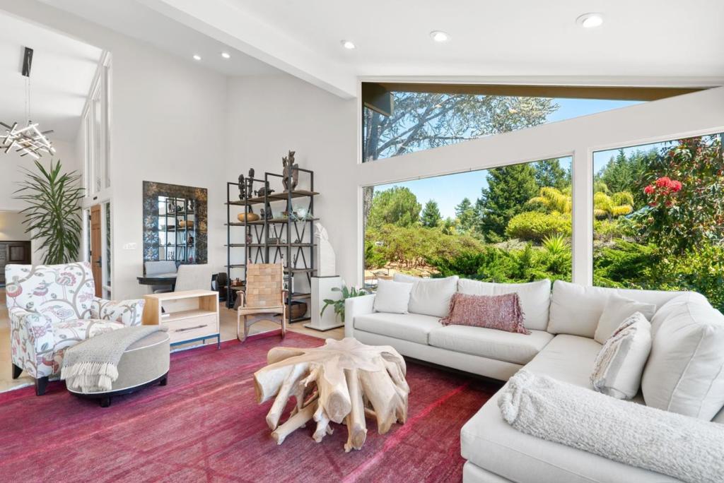 21 Kite Hill Road Property Photo 8