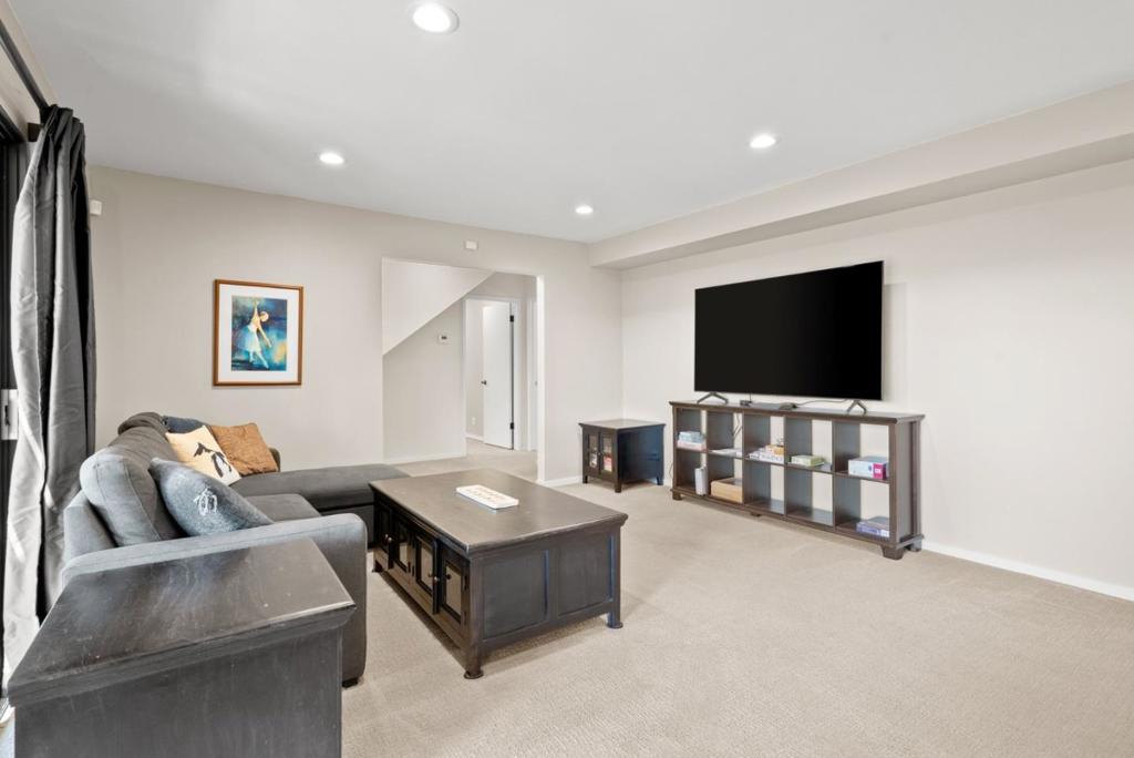 21 Kite Hill Road Property Photo 36