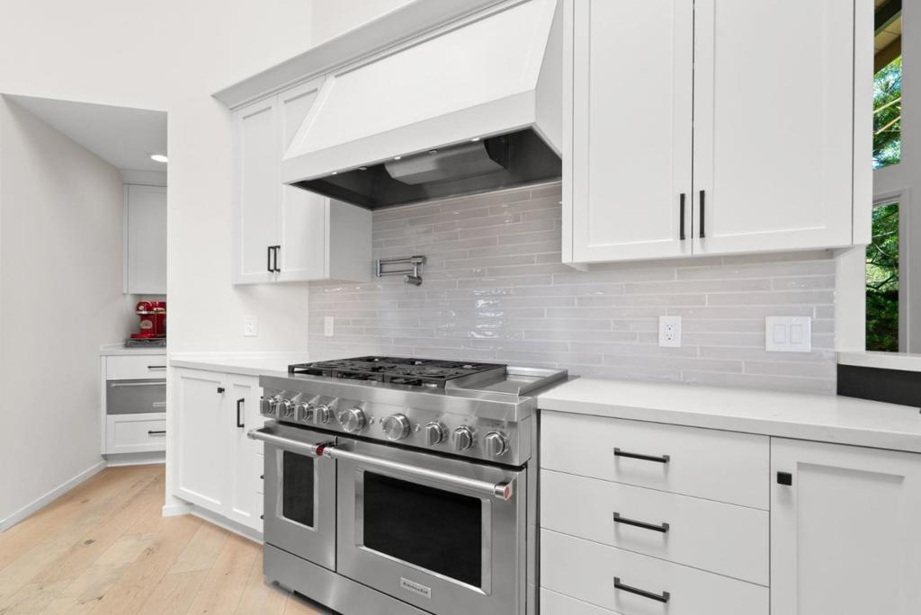 21 Kite Hill Road Property Photo 69