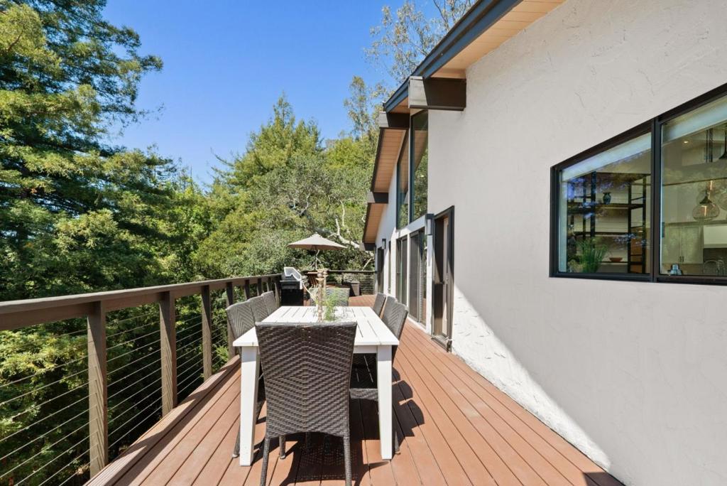 21 Kite Hill Road Property Photo 88