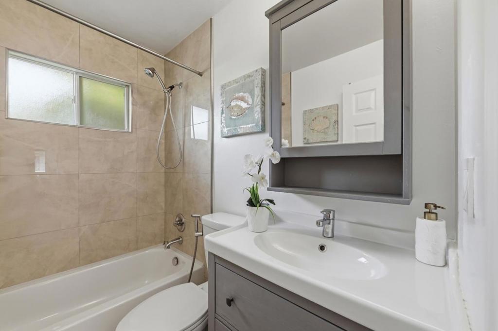 34709 Alvarado Niles Road 4 Property Photo 14