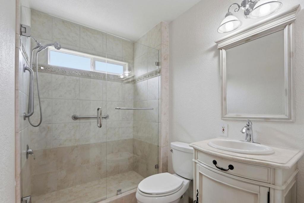 1382 Lansing Avenue Property Photo 19