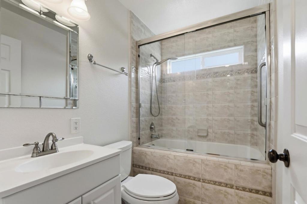 1382 Lansing Avenue Property Photo 20