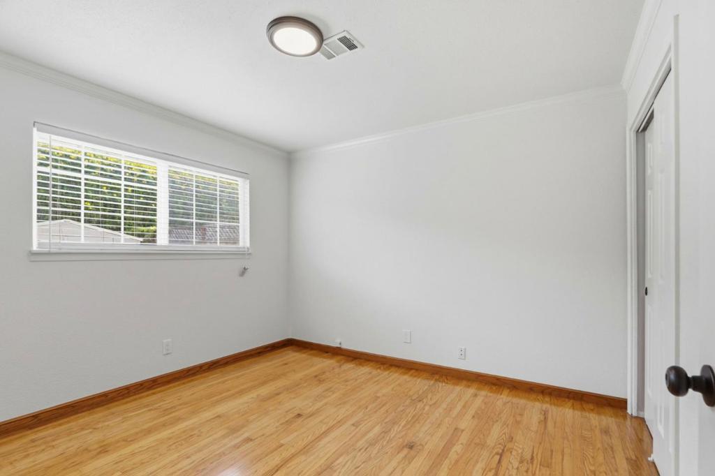 1382 Lansing Avenue Property Photo 42