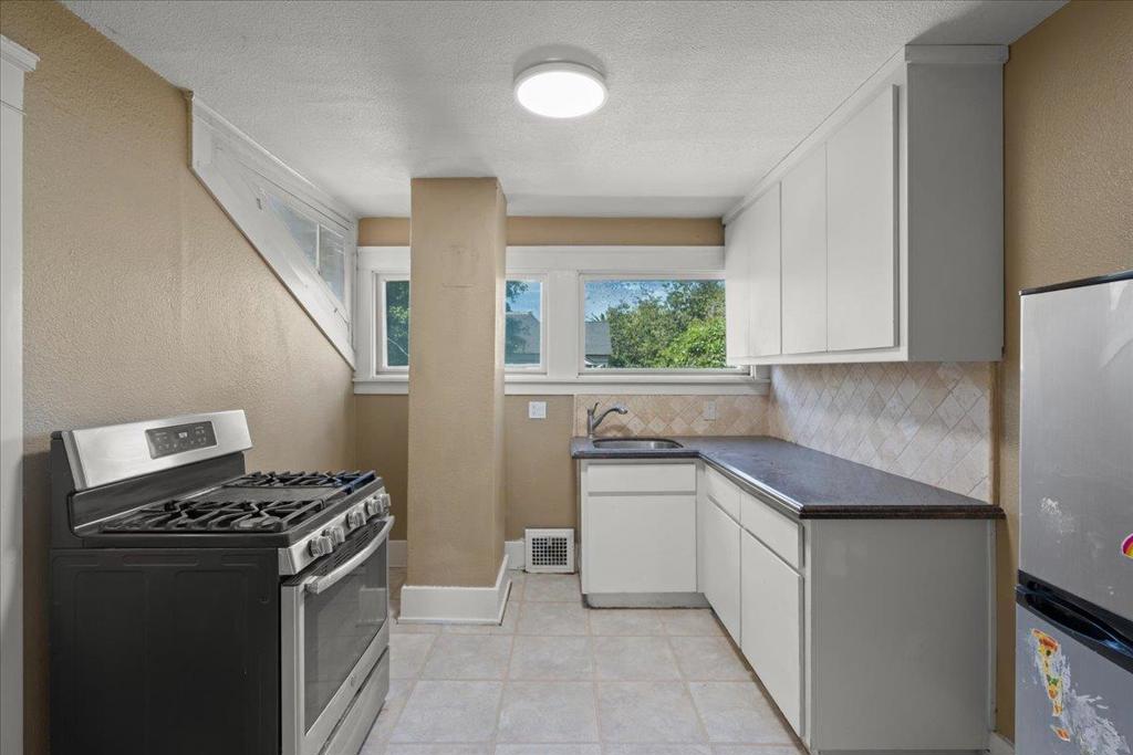 111 5th Street Property Photo 16