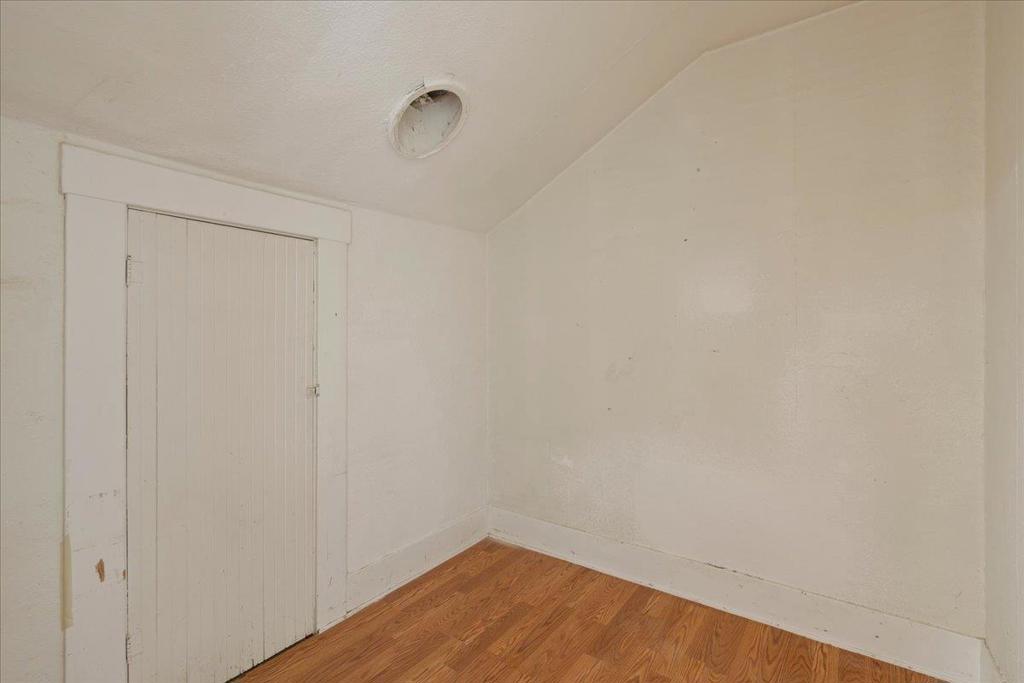 111 5th Street Property Photo 22