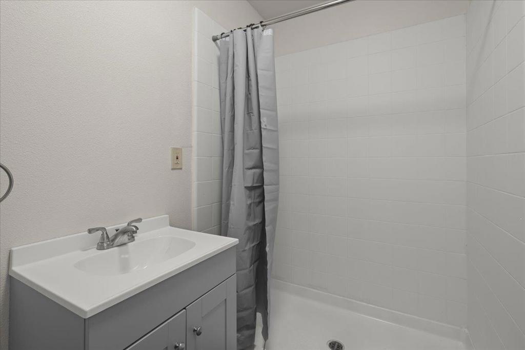 111 5th Street Property Photo 27