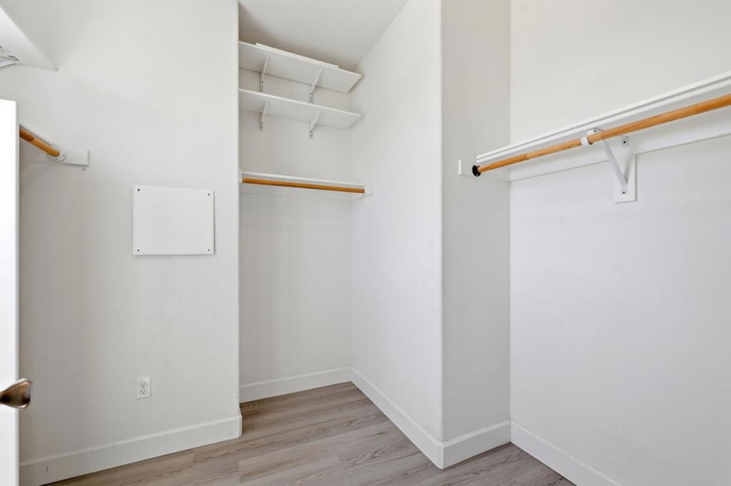 502 Ellicott Loop Property Photo 24