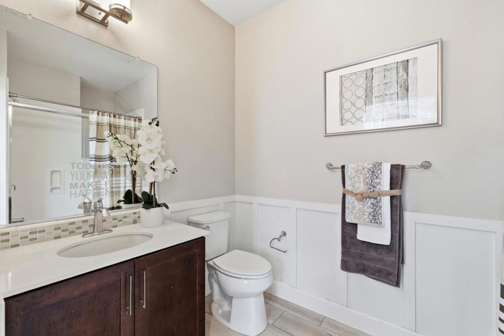 502 Ellicott Loop Property Photo 25