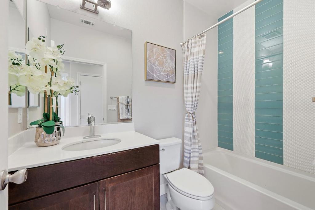 502 Ellicott Loop Property Photo 26