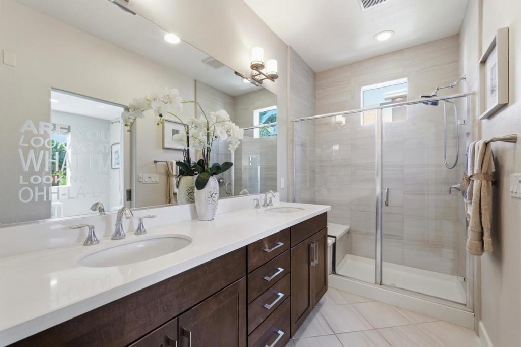 502 Ellicott Loop Property Photo 27