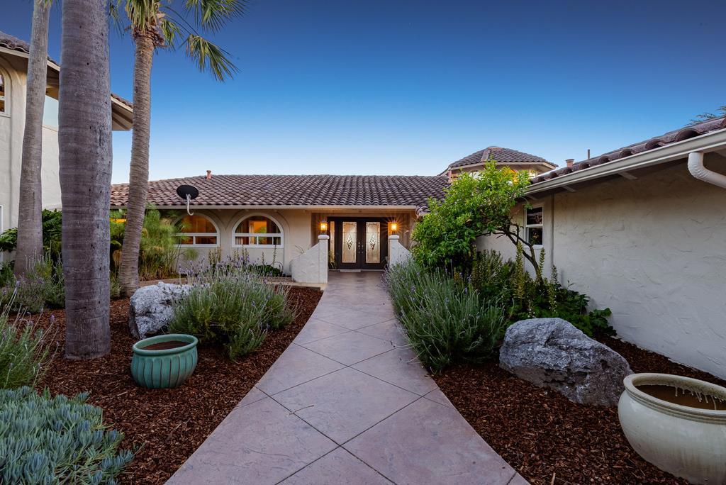16 Kite Hill Road Property Photo 6