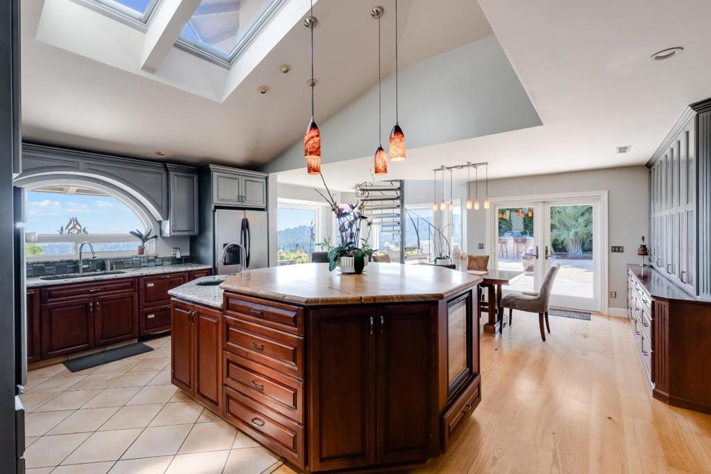 16 Kite Hill Road Property Photo 20