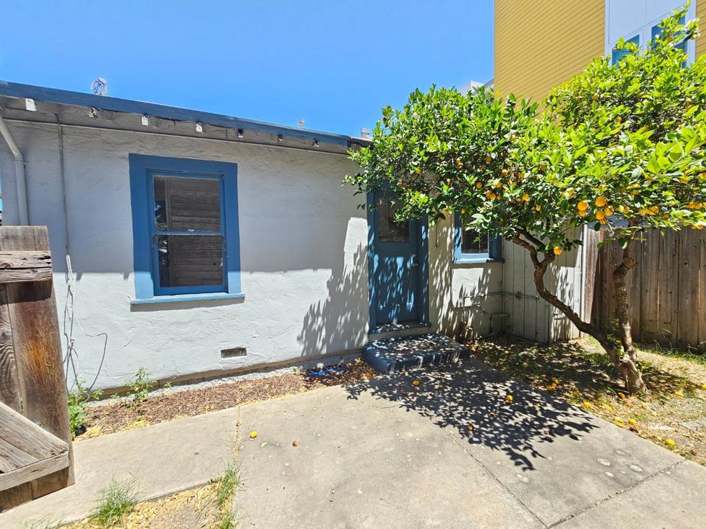 1120 Park Avenue Property Photo 2