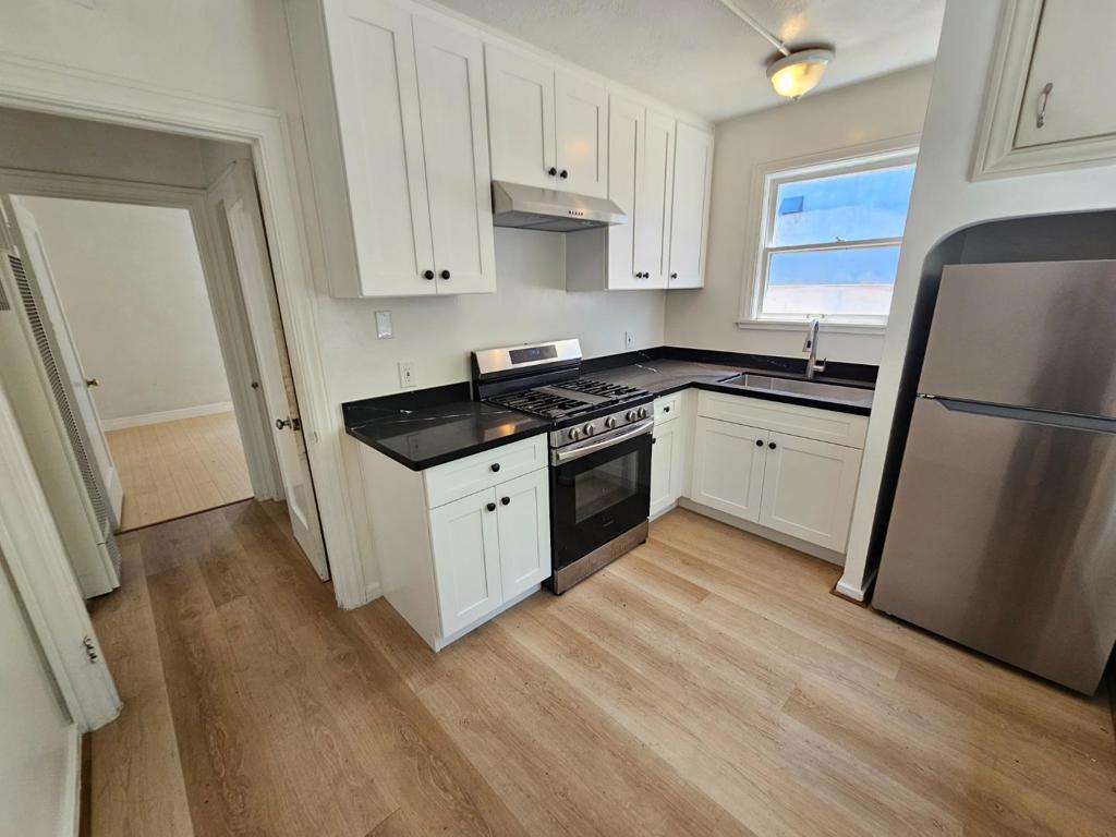 1120 Park Avenue Property Photo 3