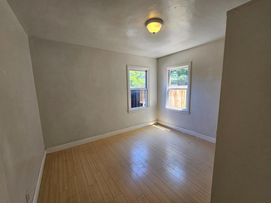 1120 Park Avenue Property Photo 6