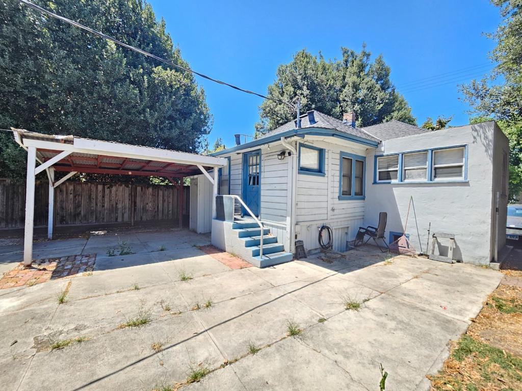 1120 Park Avenue Property Photo 8