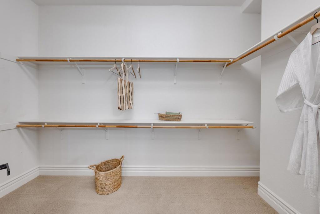 18402 Mcclellan Circle Property Photo 29