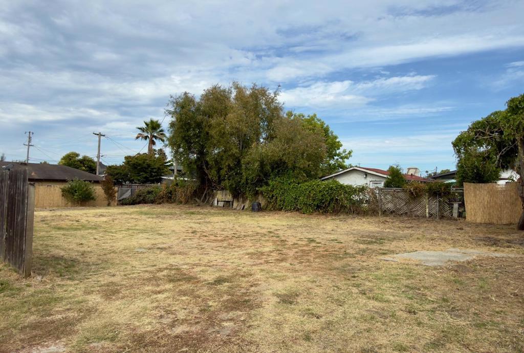131 Trevethan Property Photo 4