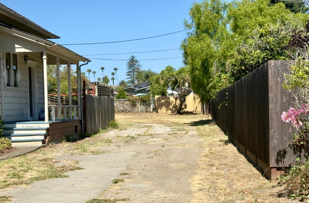 131 Trevethan Property Photo 12