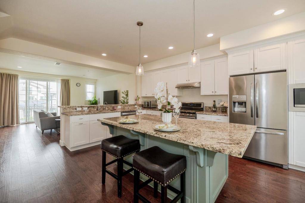 15640 Santorini Lane Property Photo 15