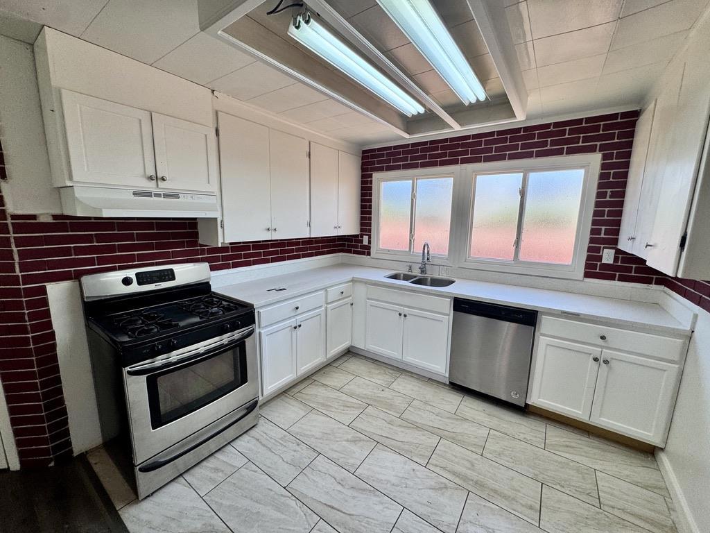 1925 Alpha Way Property Photo 6