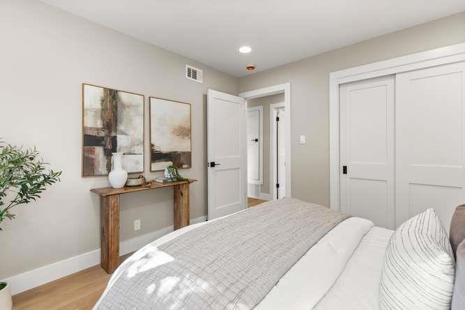 2496 Aragon Way Property Photo 25