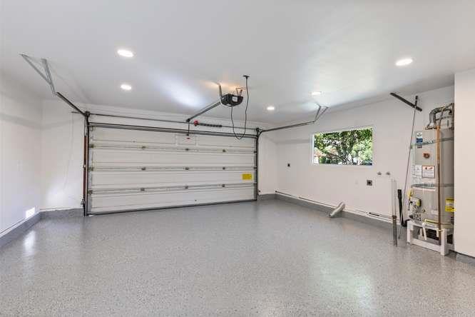 2496 Aragon Way Property Photo 29