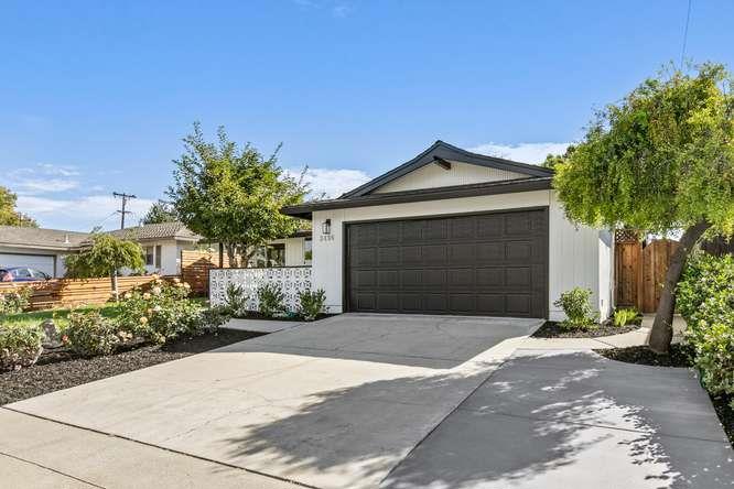 2496 Aragon Way Property Photo 36