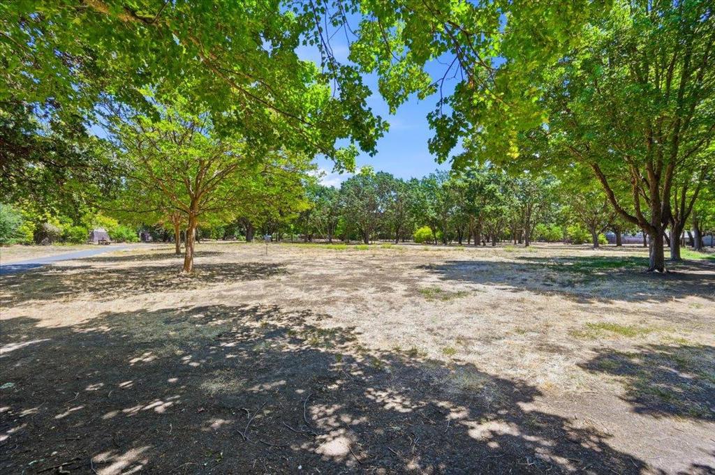2700 Oak Road 11 Property Photo 40