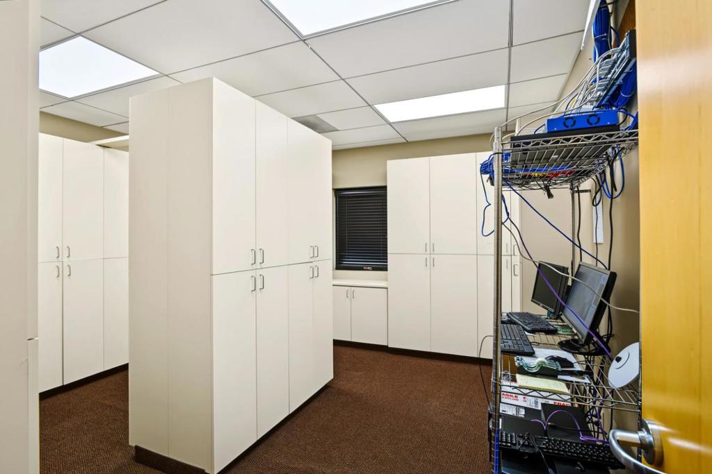 550 Price Avenue Property Photo 18