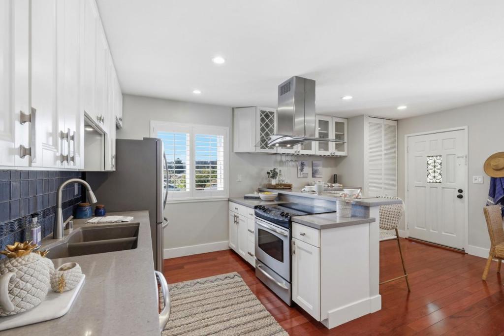 815 Balboa Avenue 310 Property Photo 6