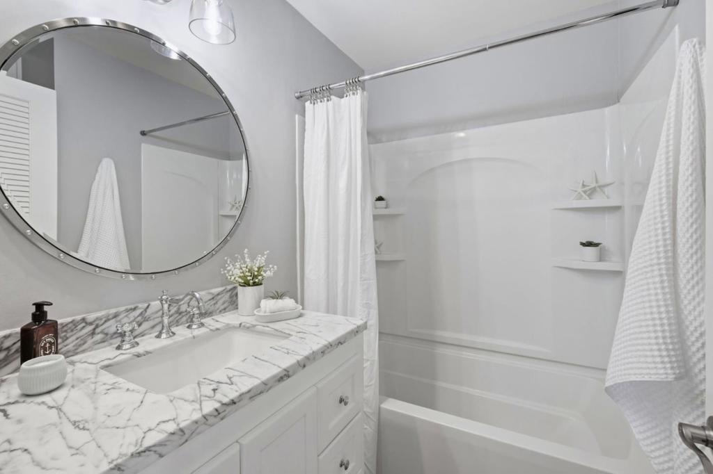 815 Balboa Avenue 310 Property Photo 16