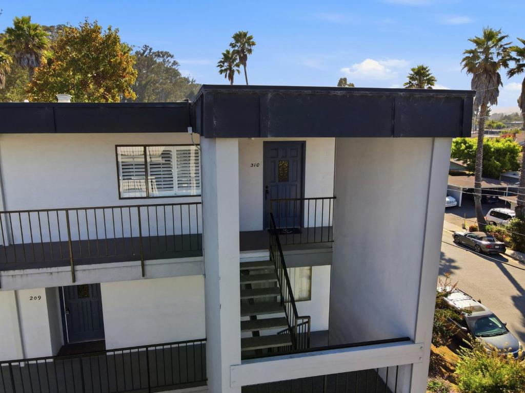 815 Balboa Avenue 310 Property Photo 22