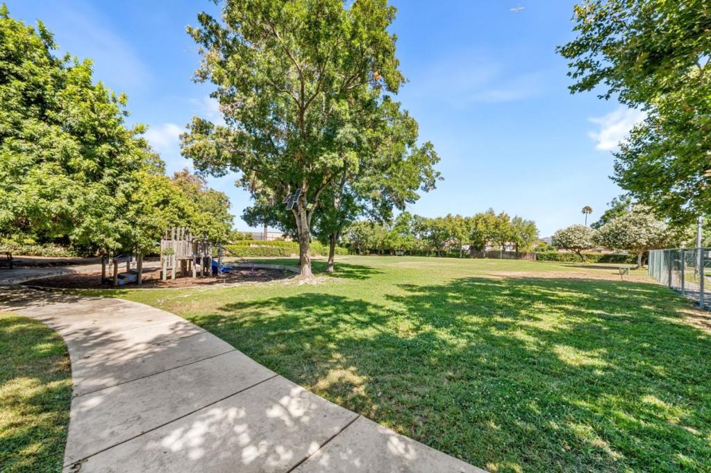 2216 Pettigrew Drive Property Photo 44