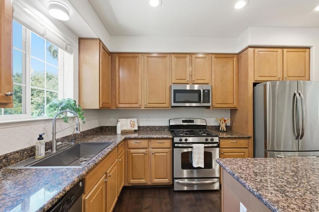2859 Lavender Terrace Property Photo 15