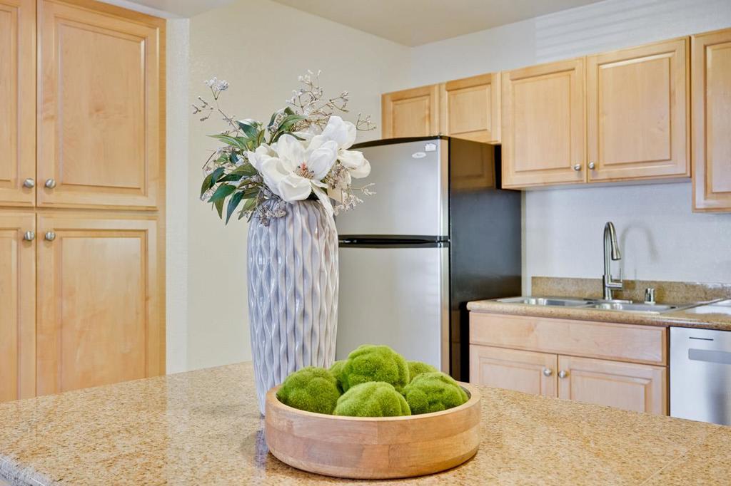 627 E El Camino Real 102 Property Photo 24