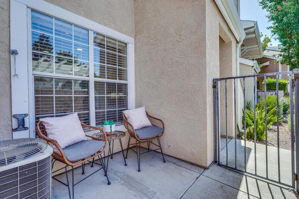 627 E El Camino Real 102 Property Photo 46